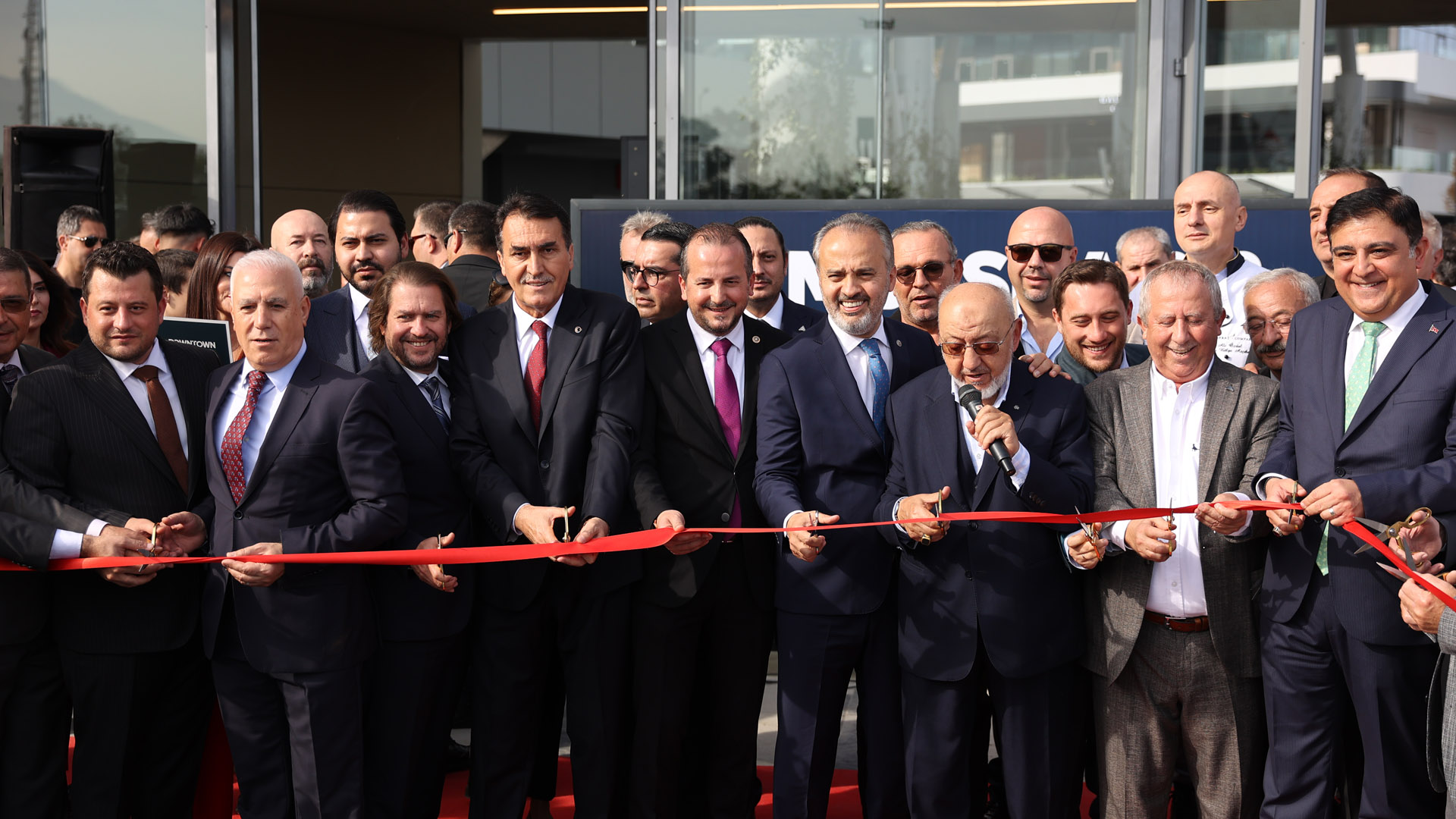 DasDas Performans Sanatları Merkezi ile HUPALUPA Aile Eğlence alanını  Downtown Bursa'da